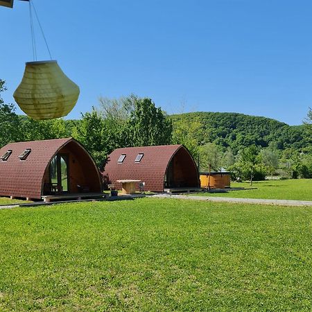 Casute In Mijlocul Naturii - Wild Camp Avrig Exteriér fotografie